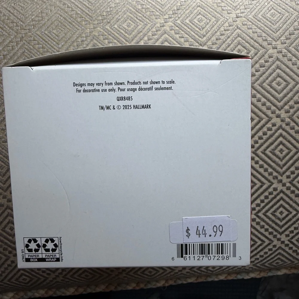 Hallmark Keepsake welcome to elf Ville Candy’s bakery ornaments, set of 2 44.99 - Picture 5 of 6